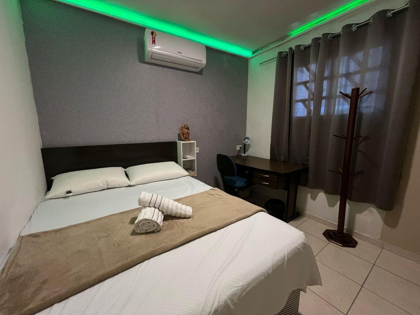 Casa 3 Quartos1Suite Com Frigobar Smart Tv Netflix Ar-Condicionado กัมปีนากรันเด ภายนอก รูปภาพ